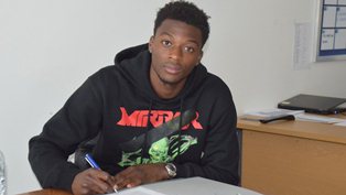 Ex-Manchester United Striker Ajose, Nigeria Target Iorfa Join New Clubs On Loan