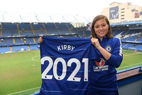 Official : Prolific Chelsea Striker Extends Contract Until 2021