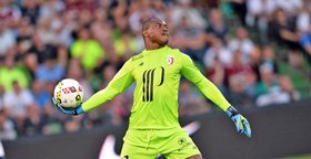 Lille President Breaks Silence On Enyeama's Inactivity: He Has No Problem With Club