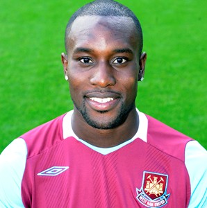 Deal Done : Carlton Cole Pens 18 - Month Contract With West Ham