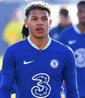 Chelsea striker of Nigerian descent on the radar of Barnsley 