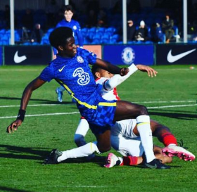 Chelsea winger whose grandfather played for Super Eagles joins Barcelona