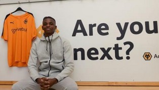 Official : Hakeem Odoffin Makes Wolverhampton Wanderers Switch