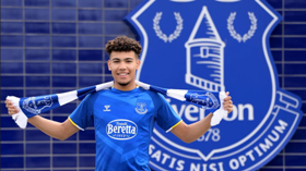 Talented Nigeria-eligible forward agrees new long-term deal with EvertonÂ 