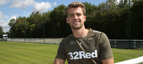 Official: Ex-Chelsea Star Pens Four-Year Leeds United Deal