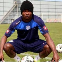 Overused Defender Oboabona Explains Why He Did Not Play Against Bursaspor