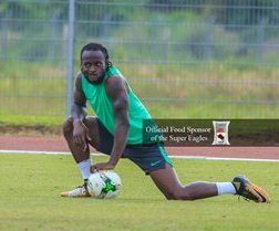 NFF Player Of The Year Moses : Nigerians Appreciate What I'm Doing For Super Eagles 