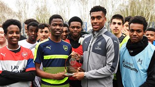 Arsenal's Nigeria International Alex Iwobi Wins PFA Award
