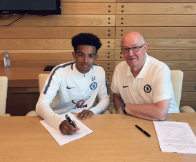 (Photo Confirmation) Done Deal: Talented Midfielder Pens Four-Year Deal With Chelsea 