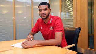 Done Deal : (Photo) Sunderland Sign Talented Defender From Chelsea