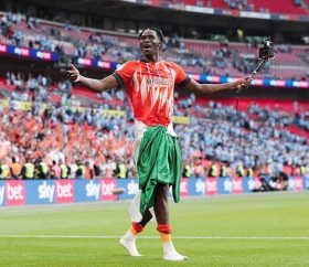 Luton Town confirm squad numbers for two Nigerian players ahead of inaugural PL season