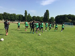  Super Eagles Return To Uyo On Tuesday Ahead Of RSA Clash, Chelsea Defender Expected