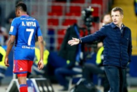 (Photo) 'Childish' Musa Refuses To Shake Hands With CSKA Coach After Substitution