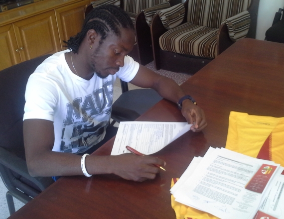 Official: Frank Temile Inks One - Year Deal With Birkirkara 