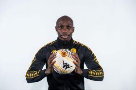 Done deal: Younger brother of former Super Eagles striker joins Kaizer Chiefs