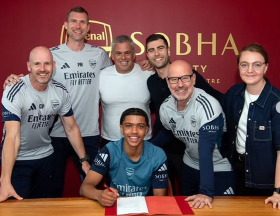 Official: Talented Nigeria-eligible forward agrees to join Arsenal in January 2027