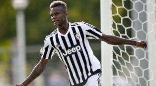 Official: Nigerian Striker Returns To Italian Champions Juventus | All ...