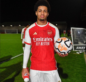 Nwaneri and Nichols rub shoulders with England's Euro 2024 star Saka at Arsenal training 