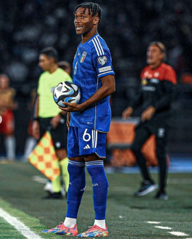 Tottenham's Super Eagles-eligible LB will not be cap-tied to Italy in 2023 after surprise omission from latest rosterÂ 