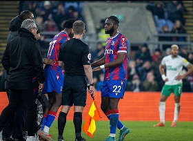 Crystal Palace's youngest PL debutant Ozoh faces spell on sidelines with hip injury