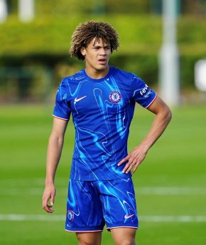 Chelsea midfielder whose dad played for Nigeria and Liverpool kid named in England's U17 Euro squad