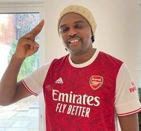 'Wearing his number 25 jersey' - Emmanuel Adebayor reveals Arsenal icon Kanu was his idol