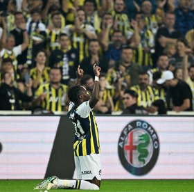 Super Eagles starÂ Osayi-Samuel tells Fenerbahce coach he dreams of playing in the Premier LeagueÂ 