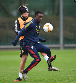 (Pictured) Teenage Nigerian Striker Trains With Arsenal First Team Ahead Of Trip To Olympiakos 