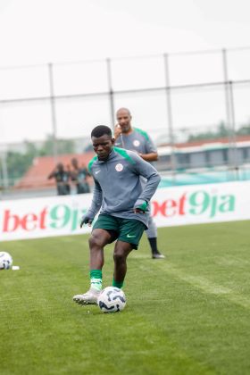 Super Eagles camp update: 26 players train under the watchful eye of Eric Chelle 