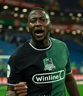 'Actually, neither'- Slavia midfielder David snubs Messi, Ronaldo for Neymar, Moses Simon