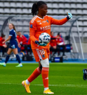 Paris FC confirm departure of Super Falcons goalkeeper amid Everton links 