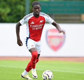 Teenage duo Ogunnaike, Shuaib rub shoulders with Raheem Sterling in Arsenal first team training session