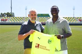 Confirmed: Barcelona youth product Godswill Ekpolo joins AEK Larnaca