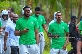 Super Eagles camp update : Kaizer Chiefs star Akpeyi joins up with squad