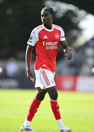 Arteta promotes 17yo left-back Ogunnaike to first team training pre-Tottenham Hotspur