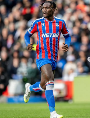 'An option' â€“ Palace coach considers using Uche as a striker to support or replace Mateta