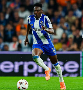 After suffering knock on Super Eagles duty, Zaidu excused from Porto's training on Thursday