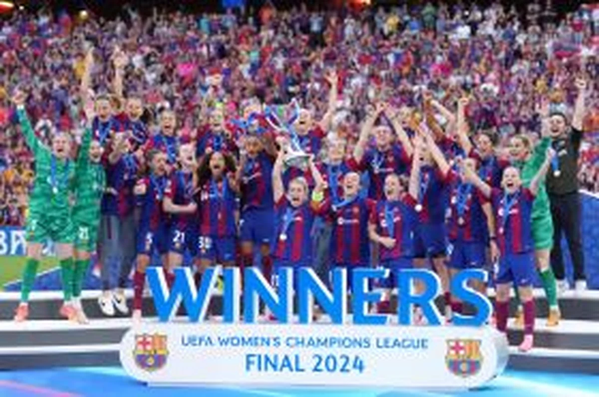 17yo Super Falcons-eligible striker wins quadruple with Barcelona; unused sub in Champions League finalÂ 