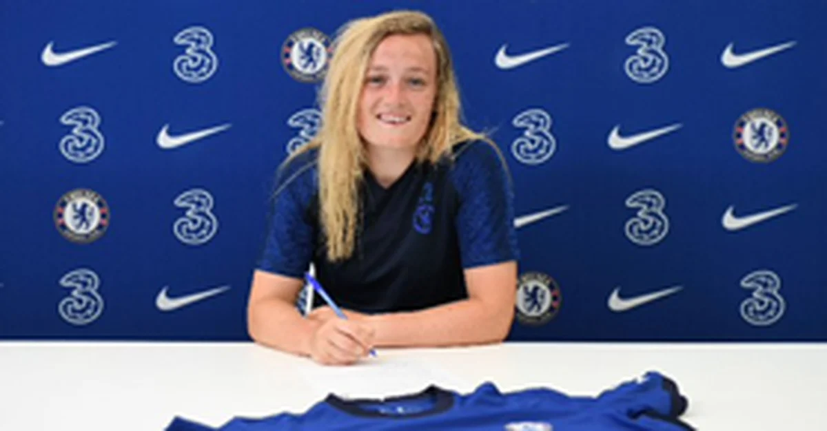 Confirmed : Scotland Midfielder Inks New Three-Year Contract With Chelsea 