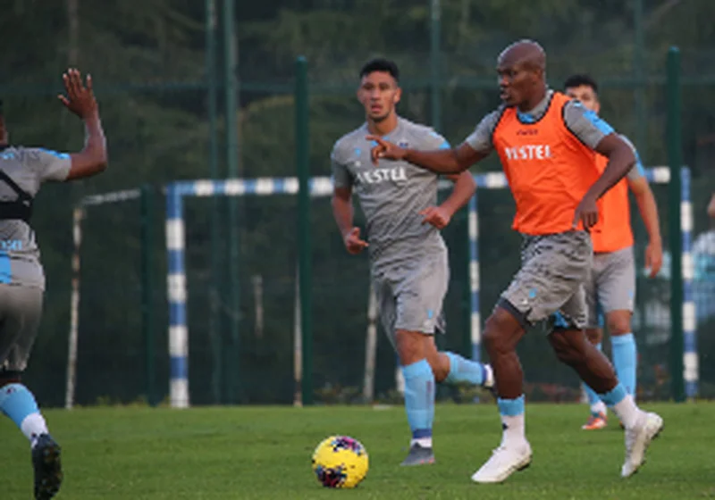 Trabzonspor's Nigerian Striker Walking A Tightrope Ahead Of Galatasaray Clash 