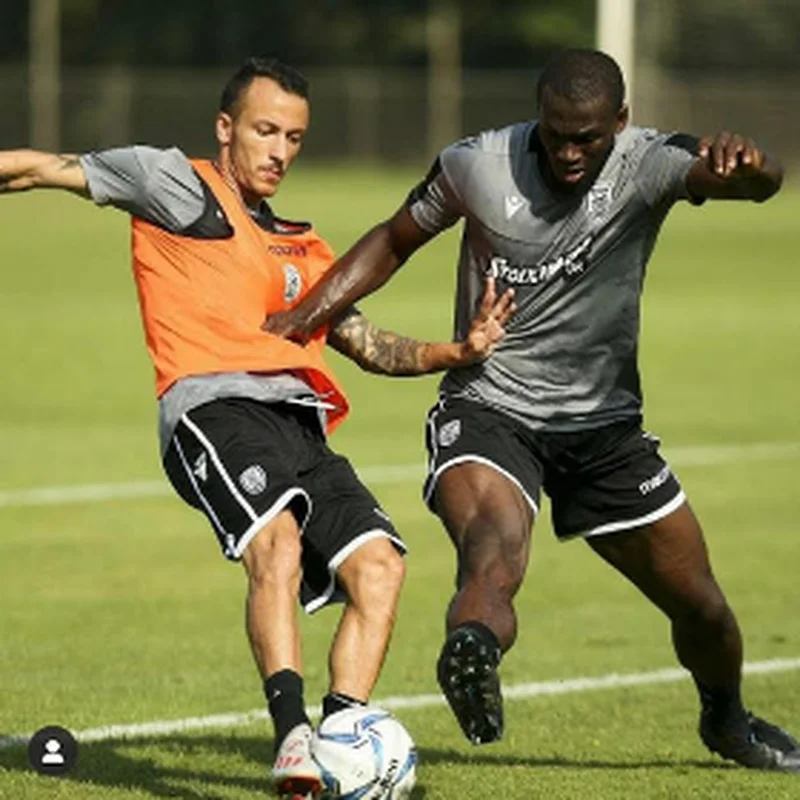 Anderson Esiti can relaunch Super Eagles career at FerencvÃ¡ros
