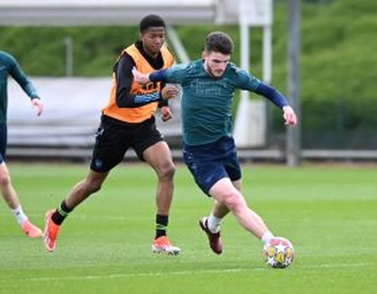 16yo Obi-Martin who shares the same agent as Iwobi, Akpom, Saka trains with Arsenal first teamÂ 