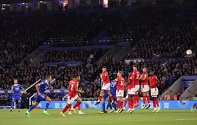  Leicester 4 Nottingham Forest 0 : Ndidi andÂ Â Awoniyi start,Â Dennis subbed in, Iheanacho benched