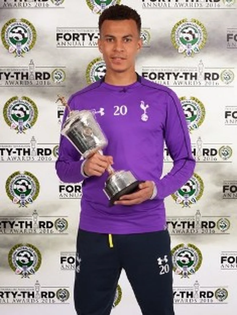 Dele Alli Beats Barkley To Young Player Of The Year Award