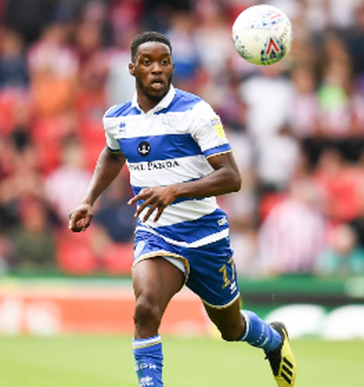 Reading take Irish-Nigerian winger on trial with a view to a transferÂ 
