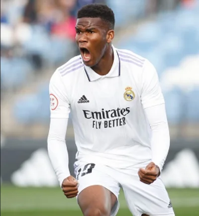 Real Madrid include left-footed centre-back of Nigerian descent in Champions League squadÂ 