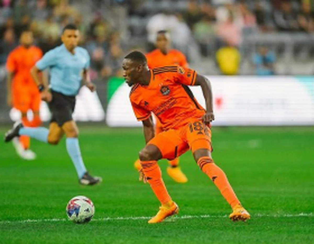 Houston Dynamo decline contract option for two Nigerian-born players; ex-Flying Eagles star Aliyu retainedÂ 