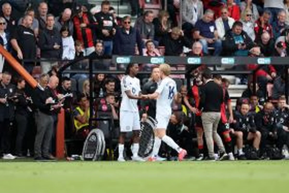 Youngest Nigerian to debut for Leicester City in the PL offered new deal ahead of next season 
