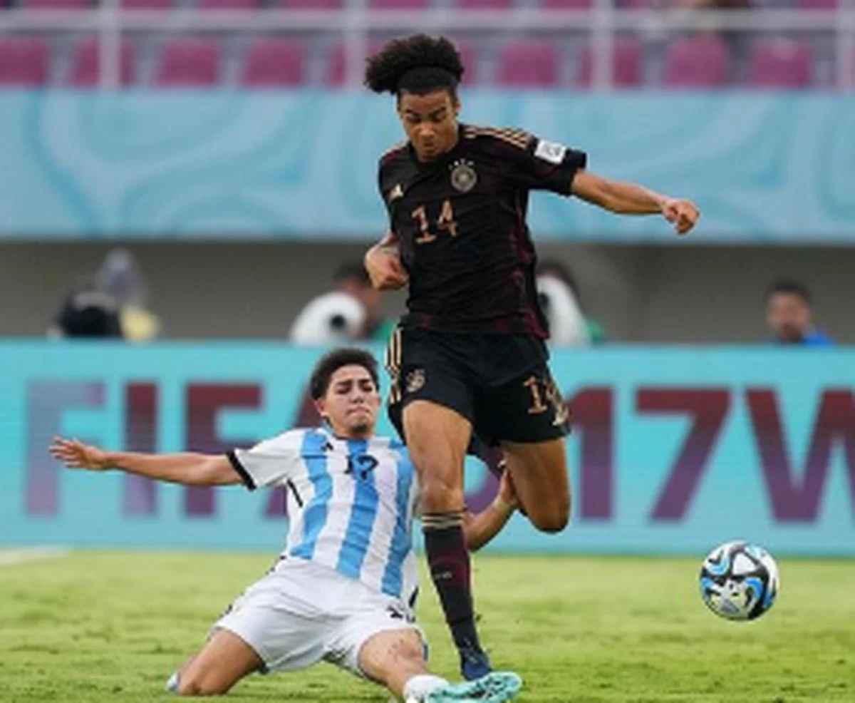Chelsea and Leicester interested in signing 2023 U17 World Cup winner of Nigerian descent  