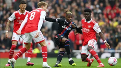  Arsenal 4 Crystal Palace 1 : Two former Super Eagles invitees on parade at the EmiratesÂ 